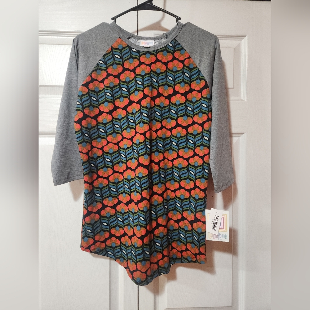 LuLaRoe Tee with Orange and Gray Design